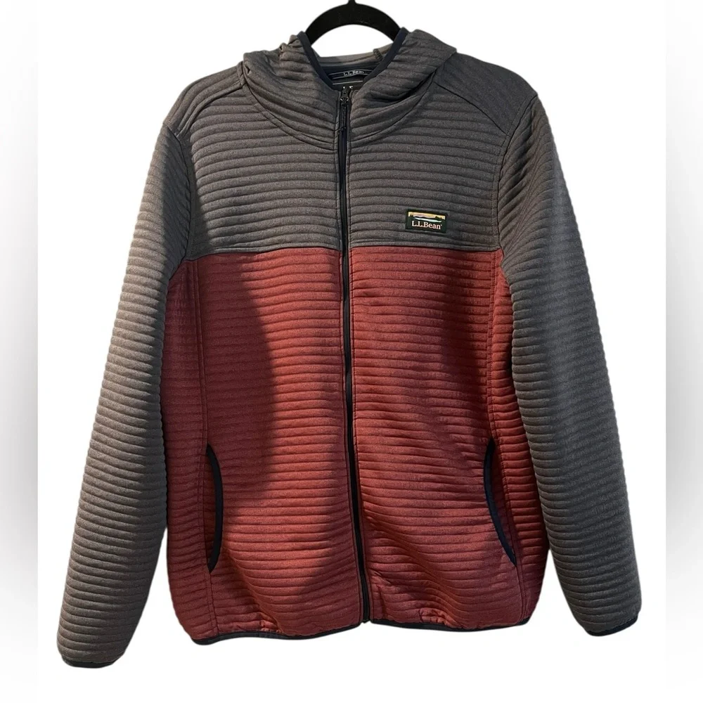 L.L. Bean Men’s Red and Charcoal Quarter Zip Long Sleeve Pullover Jacket- Size L